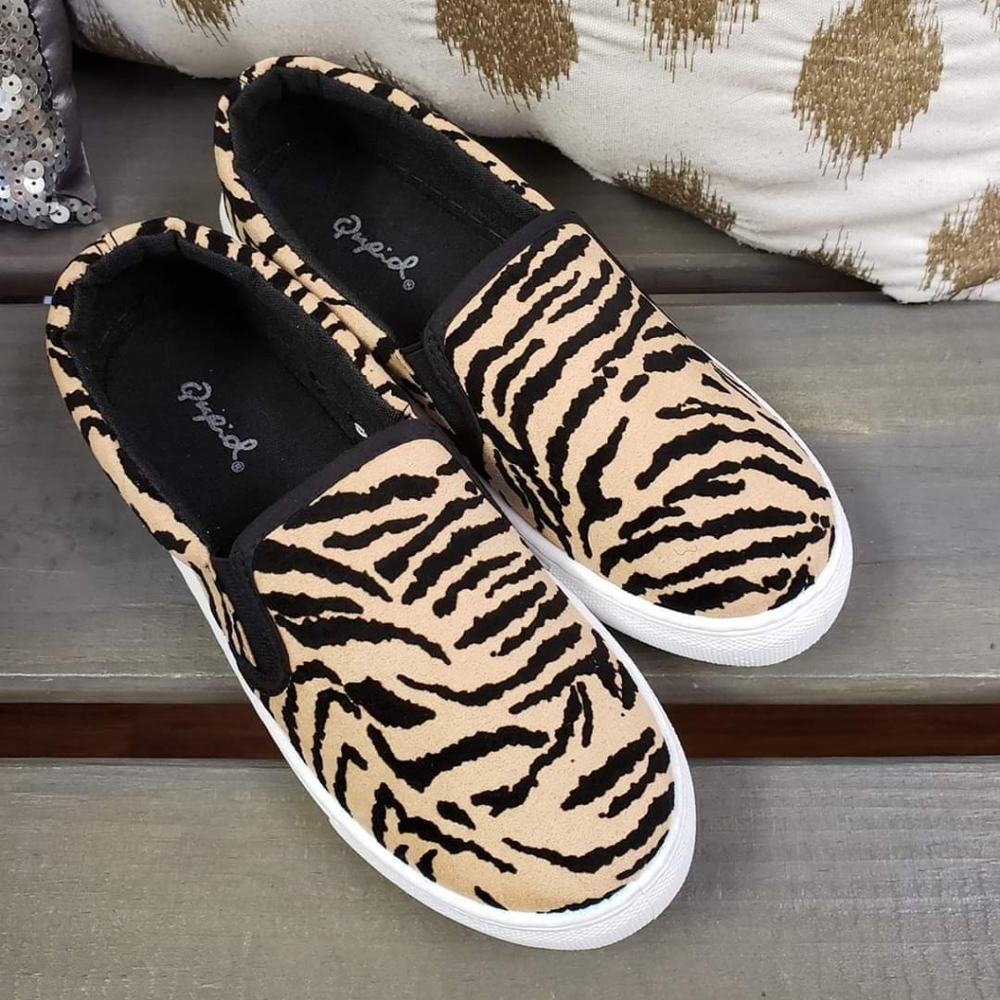 Tiger stripe slip on sneaker